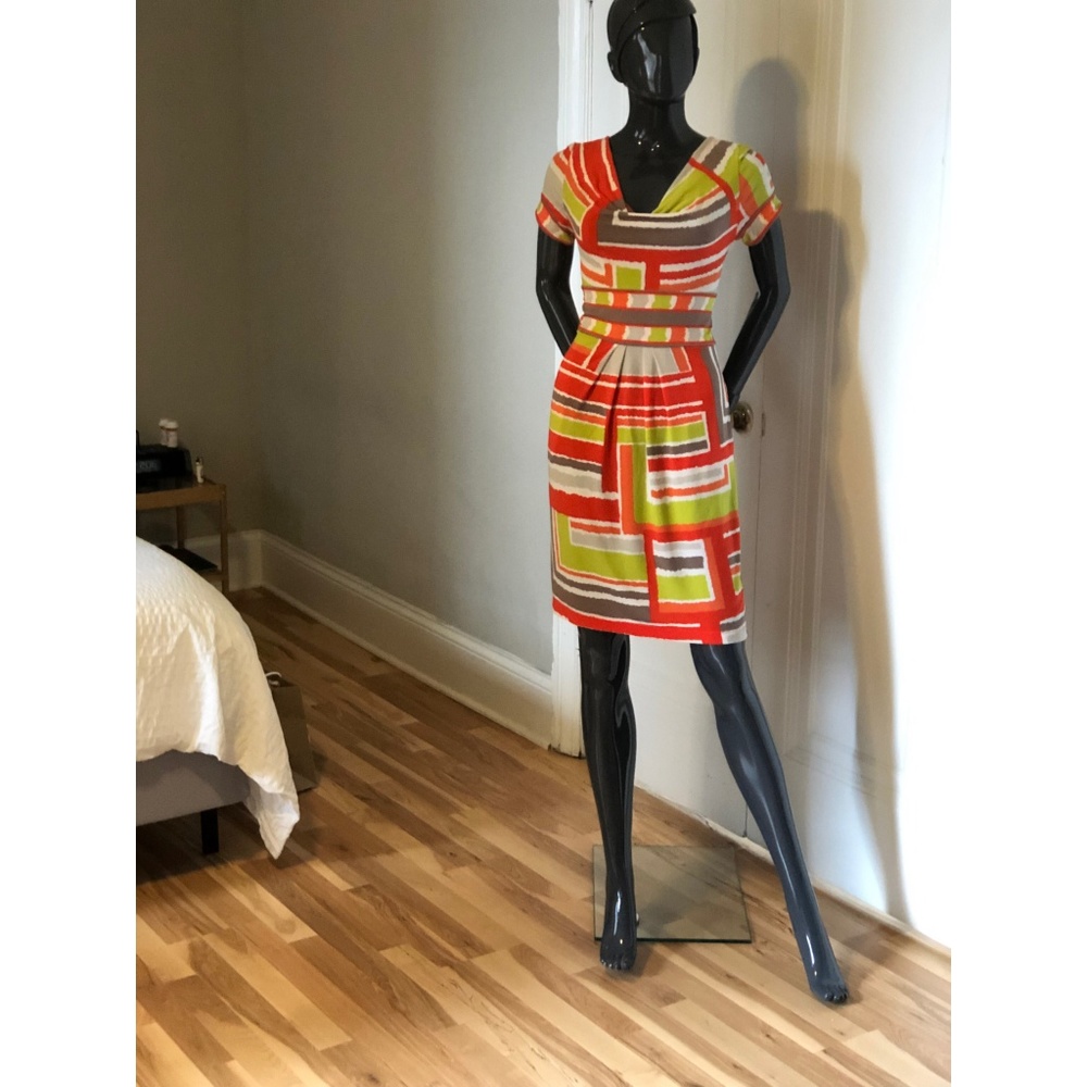 SOLD! BCBGMAXAZRIA Geometric Pattern Dress - Picture 3 of 7